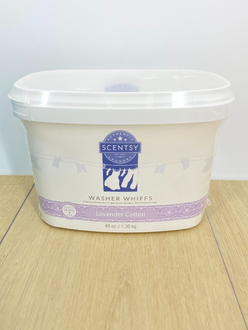 Scentsy Laundry Washer Whiffs Lavender Cotton Scent Booster Crystals Tub 48 oz